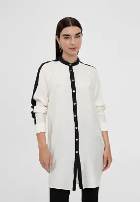 Long blouse with sleeve detail