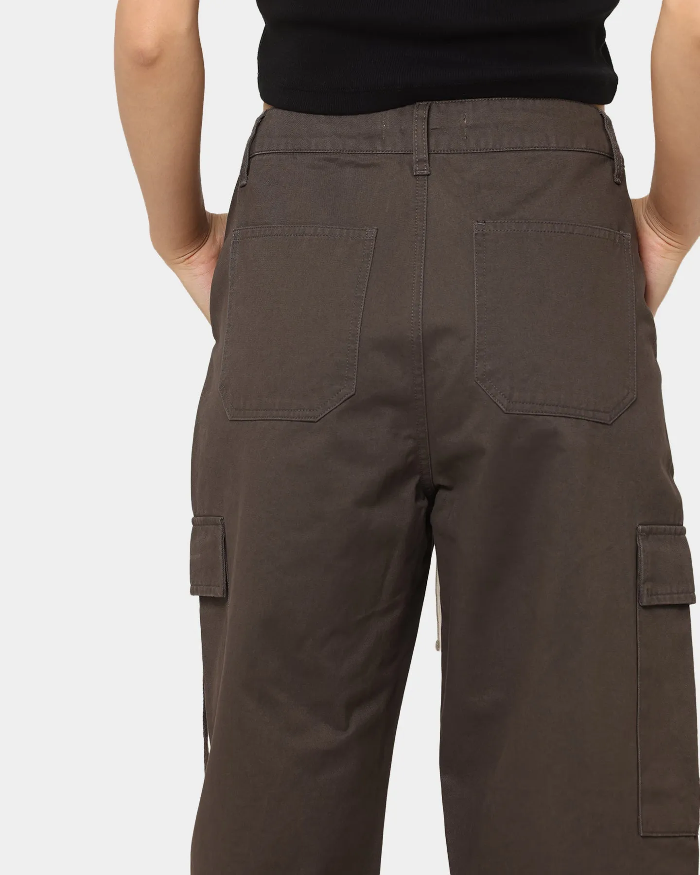 MNML Women's Baggy Cargo Pants Charcoal